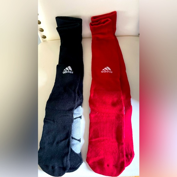 Adidas Soccer socks- set of 2 (red & black) size MD (youth: 4Y-6 / mens: 5-8.5) - Picture 1 of 3